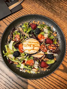 Salade chèvre chaud